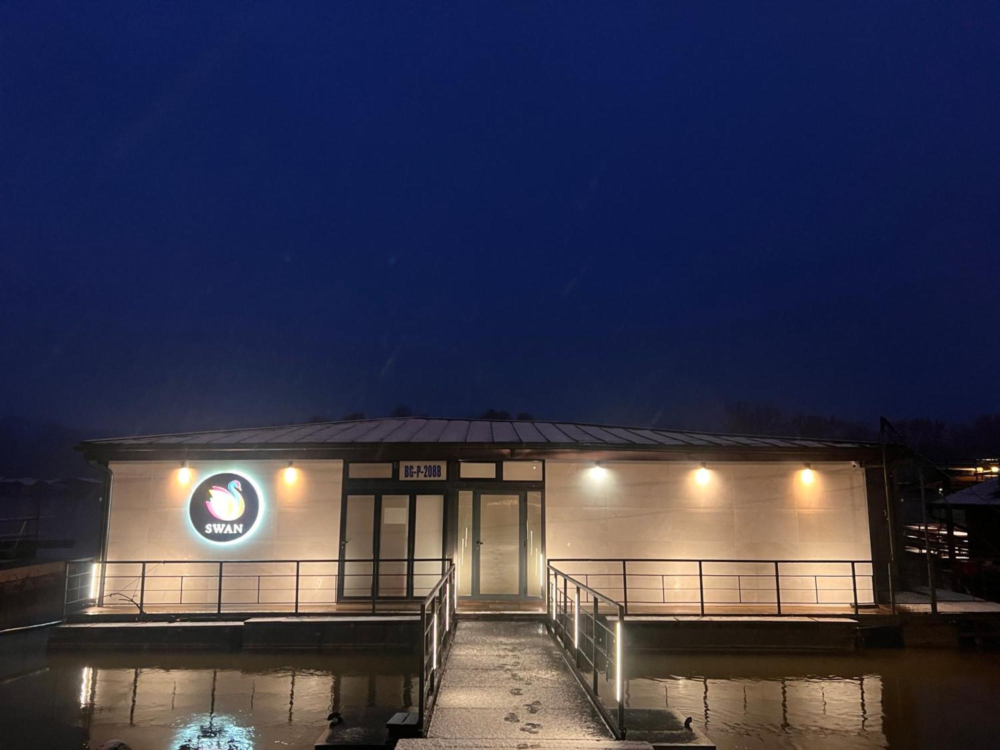 Swan Hotel Beograd Ngoại thất bức ảnh
