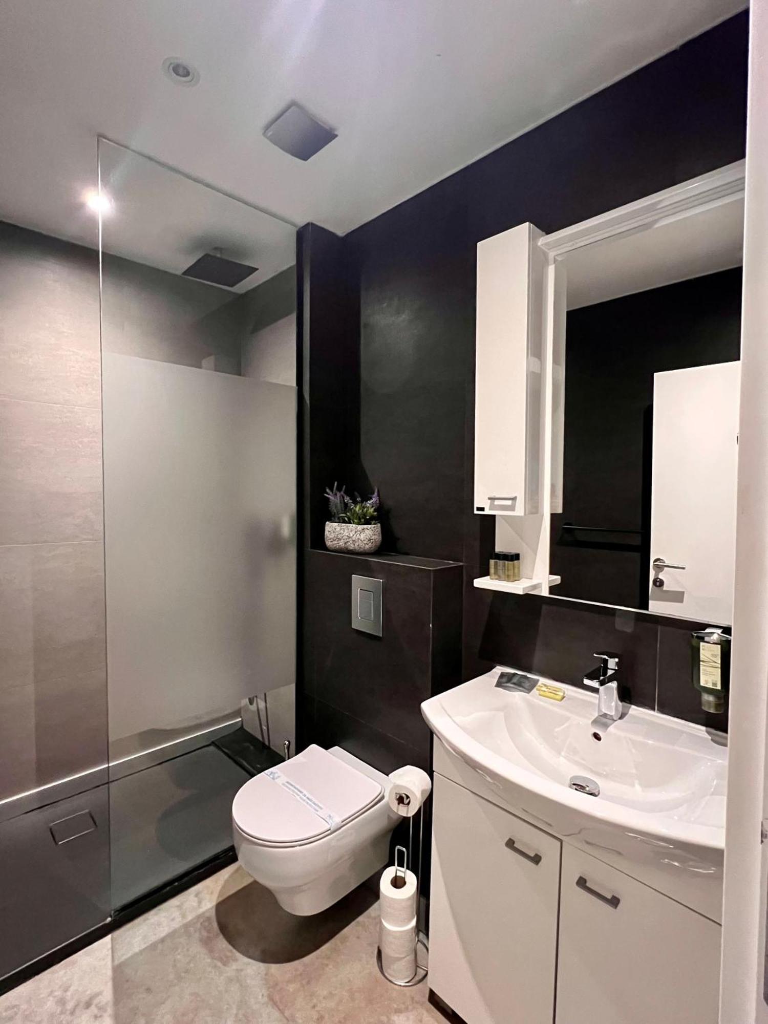 Swan Hotel Beograd Ngoại thất bức ảnh